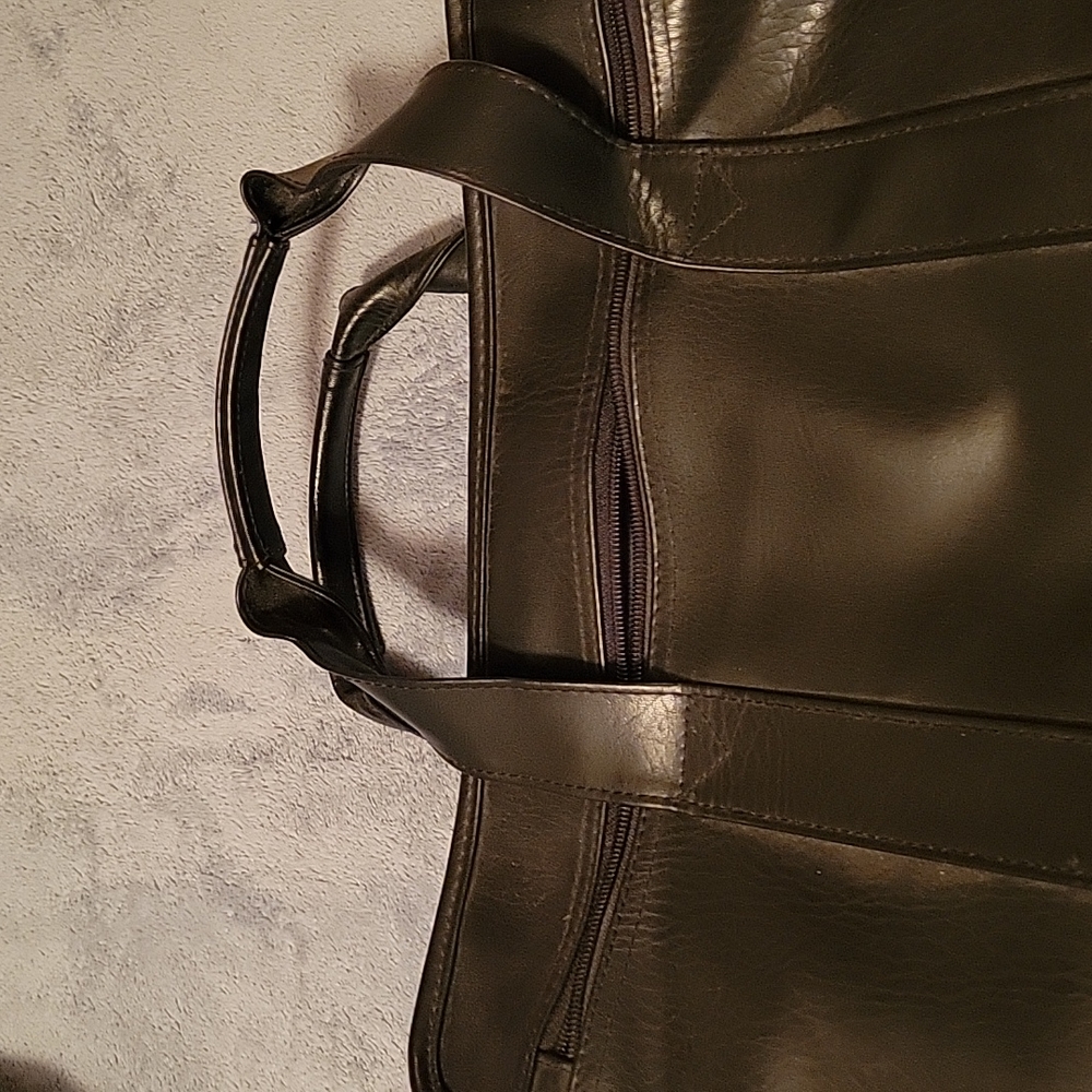 BOND STREET 💼 Briefcase
